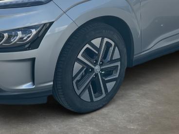 SPOTICAR Hyundai Kona Bev 39kwh Electrique 136ch Creative Occasion - Suv-4x4 Electrique Gris Clair - Valence - 1203578296_3