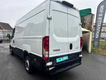 SPOTICAR Iveco Daily 14a8 Sv V11 Hi-matic Occasion - Utilitaire Diesel Blanc - Gonesse - 1203822572_2