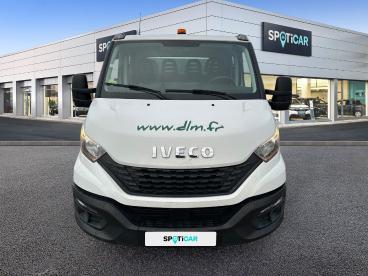 SPOTICAR Iveco Daily Chassis Dble Cab 35c 14s P Emp 3750 Quad-leaf Hi M Occasion - Utilitaire Diesel Blanc - Massy - 1203873442_2