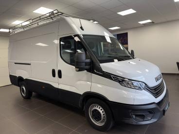 SPOTICAR Iveco Daily  Occasion - Utilitaire Diesel Blanc - Ballainvilliers - 1203873869_3