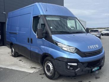 SPOTICAR Iveco Daily 18v12 Hi-matic Occasion - Utilitaire Diesel Bleu - Pont L'abbe - 1203971222_2