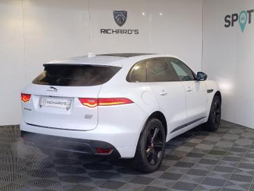 SPOTICAR Jaguar F-pace R-sport 2l D 180ch Bva8 4x4 Occasion - Suv-4x4 Diesel Blanc - Treillieres - 1203858784_3