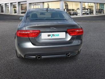 SPOTICAR Jaguar Xe 2.0d 240ch R-sport Auto Awd Occasion - Berline Diesel Gris Foncé - Hyeres - 1203588430_5