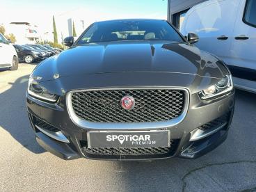 SPOTICAR Jaguar Xe 2.0d 180ch R-sport Auto Occasion - Berline Diesel Gris Foncé - Pignan - 1203791763_2