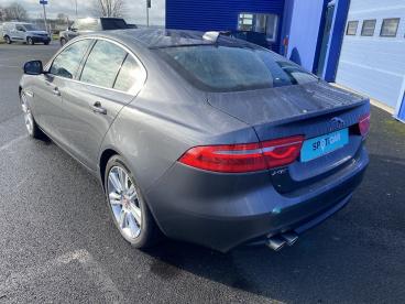 SPOTICAR Jaguar Xe 2.0d 180ch Prestige Auto Occasion - Berline Diesel Gris Foncé - St-georges-sur-loire - 1203858847_4