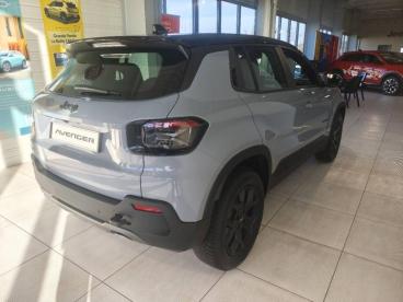 SPOTICAR Jeep Avenger 1.2 Turbo T3 145ch Mhev Upland Bvr6 4xe Occasion - Suv-4x4 Hybride Storm + Toit Volcano - Charmeil - 1203805336_4