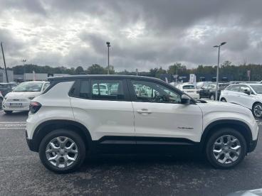 SPOTICAR Jeep Avenger 1.2 Turbo T3 110ch Mhev Altitude Bvr6 Ehybrid Occasion - Suv-4x4 Hybride Snow + Toit Volcano - Trelissac - 1204230564_4