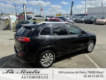 SPOTICAR Jeep Cherokee 2.2 Multijet 200ch Overland Active Drive I Bva S/s Occasion - Suv-4x4 Diesel Diamond Black - Niort - 1204141096_5