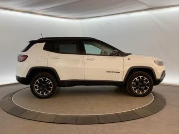 SPOTICAR Jeep Compass 1.3 Phev T4 240 Ch 4xe Eawd Overland Occasion - Suv-4x4 Hybride Rechargeable Noir - France - 1203479164_4
