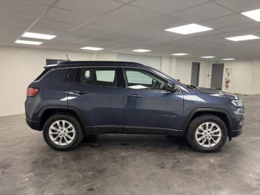 SPOTICAR Jeep Compass 1.3 Phev T4 190 Ch At6 4xe Eawd Longitude Occasion - Suv-4x4 Hybride Rechargeable Bleu - Mareuil Les Meaux - 1203846386_4