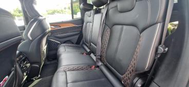 SPOTICAR Jeep Cherokee Grand Cherokee 2.0 T 380ch 4xe Summit Reserve Bva8 Occasion - Suv-4x4 Hybride Gris Foncé - Voiron - 1204141788_3