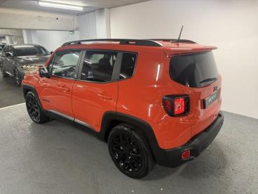 SPOTICAR Jeep Renegade 1.0 Gse T3 120ch Brooklyn Edition My21 Occasion - Suv-4x4 Essence Omaha Orange - Montlhery - 1203995509_3