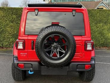SPOTICAR Jeep Wrangler 2.0 T 380ch 4xe Sahara Command Trac Occasion - Suv-4x4 Hybride Rechargeable Rouge - Saint-cloud - 1203359874_4