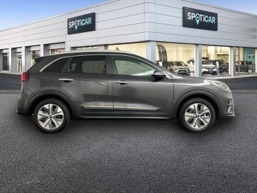 SPOTICAR Kia Niro E-niro 64 Kwh Design 204 Ch Occasion - Suv-4x4 Electrique Gris Clair - Puilboreau - 1203655896_4