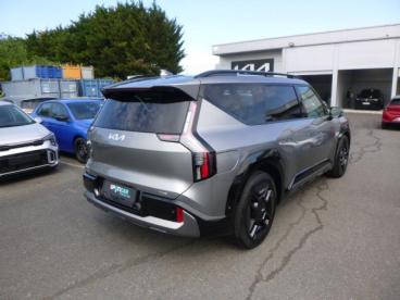 SPOTICAR Kia Ev9 385ch 99,8kwh Gt-line Business 4wd Occasion - Suv-4x4 Electrique Gris Opale Métallisé - Sainte Genevieve Des Bois - 1204019451_5