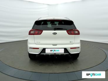 SPOTICAR Kia Niro 1.6 Gdi 105ch Isg + Electrique 43.5ch Design Dct6 Occasion - Suv-4x4 Hybride Blanc Celeste - Grenoble - 1203748235_5