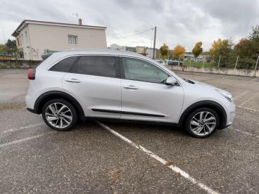SPOTICAR Kia Niro 1.6 Gdi Hybride 141 Ch Dct6 Design Occasion - Suv-4x4 Hybride Gris - Saint Chamond - 1203862179_4