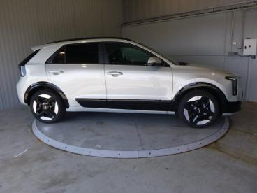 SPOTICAR Kia Niro 1.6 Gdi 138ch Hev Premium Dct6 Occasion - Suv-4x4 Hybride Vert Aventurine Métallisé - Sainte Genevieve Des Bois - 1204103978_3