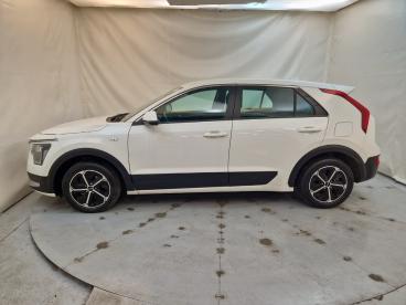 SPOTICAR Kia Niro 1.6 Gdi 141 Ch Hev Dct6 Motion Occasion - Suv-4x4 Hybride (ud) Clear White - Venissieux - 1204171327_5
