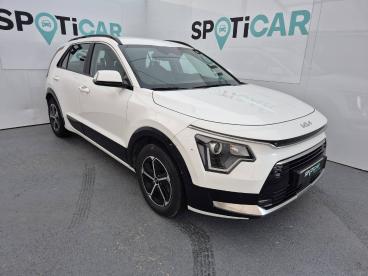 SPOTICAR Kia Niro 1.6 Gdi 141 Ch Hev Dct6 Active Occasion - Suv-4x4 Hybride Blanc - Cavaillon - 1204241668_3