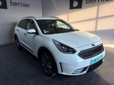 SPOTICAR Kia Niro 1.6 Gdi 105ch Isg + Electrique 43.5ch Premium Dct6 Occasion - Suv-4x4 Hybride Blanc Celeste - Massy - 1204244446_1