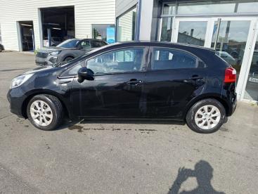 SPOTICAR Kia Rio 1.4 97ch Style Occasion - Citadine Essence Noir - Mimizan - 1203936002_3