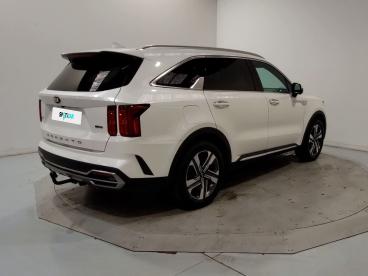 SPOTICAR Kia Sorento 1.6 T-gdi Hybride Rechargeable 265 Ch 7pl 4x4 Bva6 Occasion - Suv-4x4 Hybride Rechargeable Blanc - Lomme - 1204093965_5
