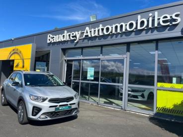 SPOTICAR Kia Stonic 1.0 T-gdi 120ch Mhev Gt Line Ibvm6 Occasion - Suv-4x4 Hybride Gris Aluminium Métallisé - Morigny Champigny - 1203732623_2