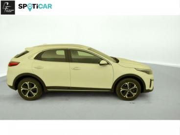 SPOTICAR Kia Xceed 1.6 Gdi 141ch Phev Active Dct6 Occasion - Berline Hybride Rechargeable Blanc - Peronne - 1203465616_4