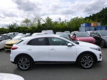 SPOTICAR Kia Xceed 1.6 Gdi 105ch + Plug-in 60.5ch Black & White Editi Occasion - Berline Hybride Rechargeable Blanc Sensation - Sainte Genevieve Des Bois - 1203507701_4