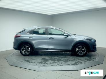 SPOTICAR Kia Xceed 1.6 Crdi 136ch Mhev Active Occasion - Berline Hybride Gris Perle Métallisé - Tarbes - 1203703846_4