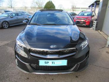 SPOTICAR Kia Xceed 1.6 Gdi 105ch + Plug-in 60.5ch Premium Dct6 Occasion - Berline Hybride Rechargeable Noir Basalte Métallisé - Breuillet - 1203852902_3