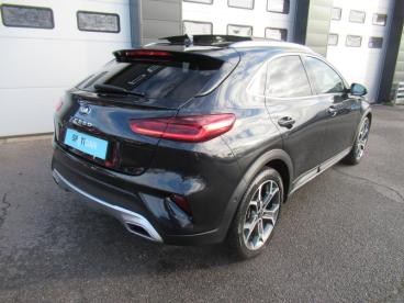 SPOTICAR Kia Xceed 1.6 Gdi 105ch + Plug-in 60.5ch Premium Dct6 Occasion - Berline Hybride Rechargeable Noir Basalte Métallisé - Breuillet - 1203852902_5