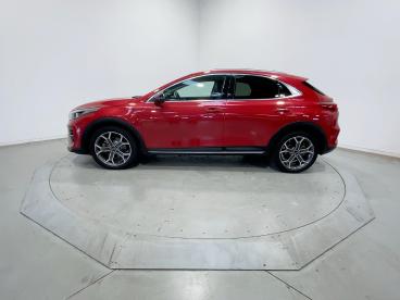 SPOTICAR Kia Xceed 1.6 Gdi Hybride Rechargeable 141ch Dct6 Premium Occasion - Berline Hybride Rechargeable Rouge - Venissieux - 1203889931_2