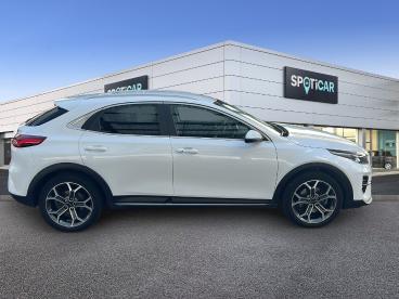 SPOTICAR Kia Xceed 1.6 Gdi 141ch Phev Active Dct6 Occasion - Berline Hybride Rechargeable Blanc - Anzin - 1203950130_4