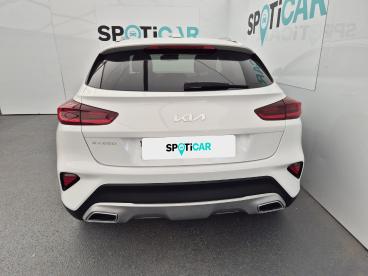 SPOTICAR Kia Xceed 1.6 Gdi Hybride Rechargeable 141ch Dct6 Active Occasion - Berline Hybride Rechargeable Blanc - Cavaillon - 1204014148_5