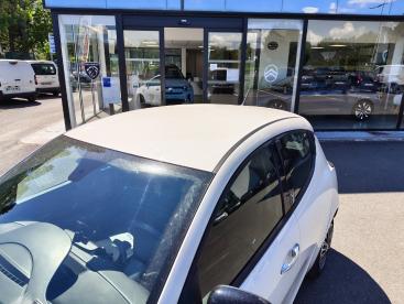 SPOTICAR Lancia Ypsilon 1.2 8v 69 Ch Stop&start Gold Occasion - Citadine Essence Blanc - Savigny Le Temple - 1204009810_4