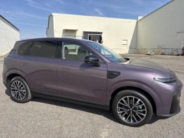 SPOTICAR Leapmotor B10 Bev 218ch Pro Max 67,1 Kwh Life Occasion - Suv-4x4 Electrique Violet Métal - Clermont Ferrand - 1203942664_3