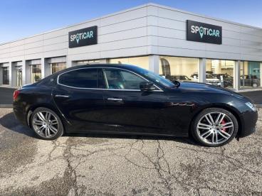 SPOTICAR Maserati Ghibli 3.0 V6 275ch Diesel Occasion - Berline Diesel  - Arles - 1203723457_4