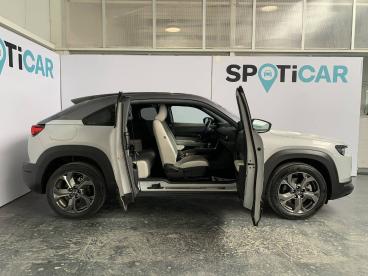 SPOTICAR Mazda Mx-30 E-skyactiv 145 Ch First Edition Modern Confidence Occasion - Suv-4x4 Electrique Blanc - Chateaudun - 1203504770_5