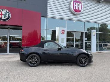 SPOTICAR Mazda Mx-5 Mx5 1.5 Skyactiv-g 131 Dynamique Occasion - Coupé-cabriolet Essence Jet Black - Salon De Provence Cedex - 1204114335_2