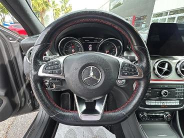 SPOTICAR Mercedes Gla 200 D 136ch Fascination 7g-dct Euro6c Occasion - Suv-4x4 Diesel Gris Montagne - Nice - 1204017192_4
