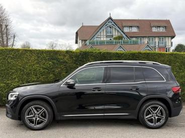 SPOTICAR Mercedes Glb 200 163ch Amg Line 7g Dct Occasion - Suv-4x4 Essence Noir Cosmos Métallisé - Saint-cloud - 1203903850_5