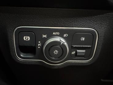 SPOTICAR Mercedes Glb 200 7g-dct Progressive Line Occasion - Suv-4x4 Essence Noir - Terville - 1204213989_4