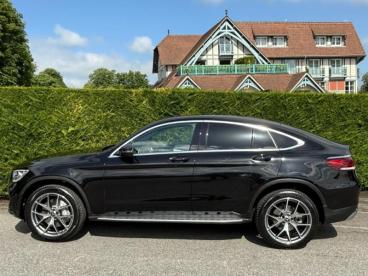 SPOTICAR Mercedes Glc 300 E 211+122ch Amg Line 4matic 9g-tronic Euro6d-t Occasion - Suv-4x4 Hybride Rechargeable Noir Obsidienne Métallisé - Saint-cloud - 1203543078_5