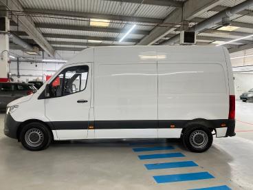 SPOTICAR Mercedes Sprinter Fgn 311 Cdi 39 3.5t Fwd First Occasion - Utilitaire Diesel Arctic White - Villeneuve d'ascq - 1203641574_2