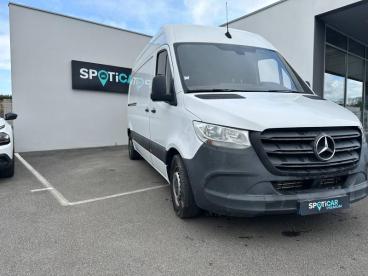 SPOTICAR Mercedes Sprinter 211 Cdi 39s 3t0 Traction /19900 Ht Occasion - Utilitaire Diesel Blanc Alaska - Quimper - 1203670575_1
