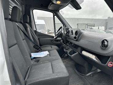 SPOTICAR Mercedes Sprinter Fgn 311 Cdi 39 3.5t Fwd First Occasion - Utilitaire Diesel Arctic White - Nanterre - 1203893756_5