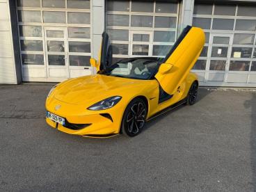 SPOTICAR Mg Cyberster 510ch 77kwh 4wd Occasion - Coupé-cabriolet Electrique Inca Yellow / Toit Noir - Calais - 1203778678_1