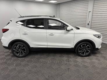 SPOTICAR Mg Zs 1.0l T-gdi 111ch 2wd Luxury Occasion - Suv-4x4 Essence Blanc - Cognac - 1204195331_4